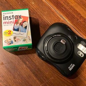 Fujifilm instax mini 26 and film pack